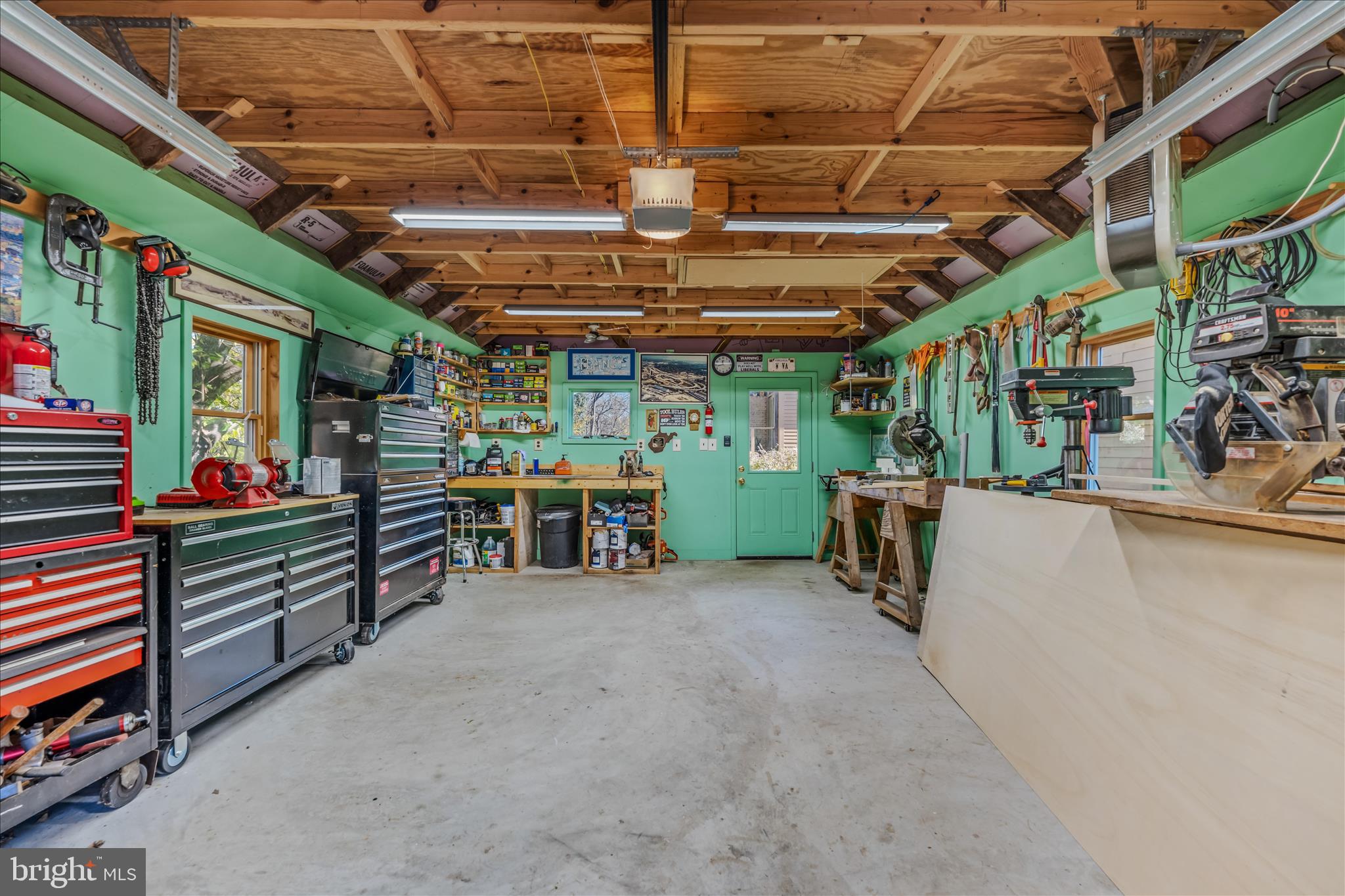 ELK RUN ESTATES - Residential