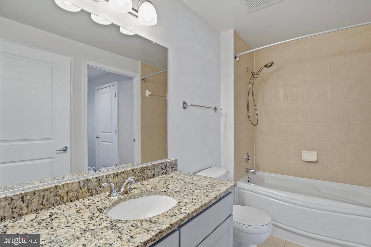 CARLTON HOUSE - Residential Lease