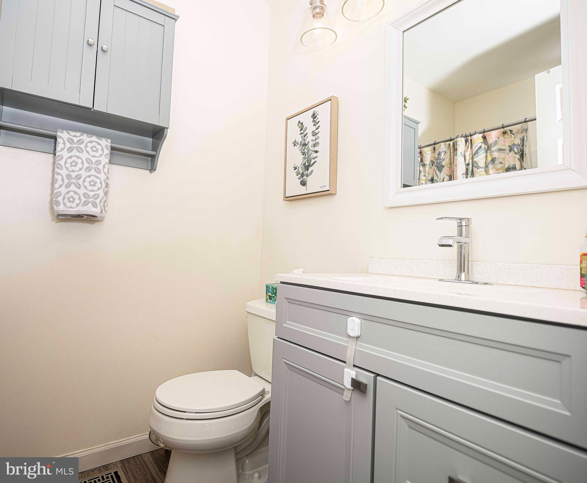 HICKORY OVERLOOK - Residential