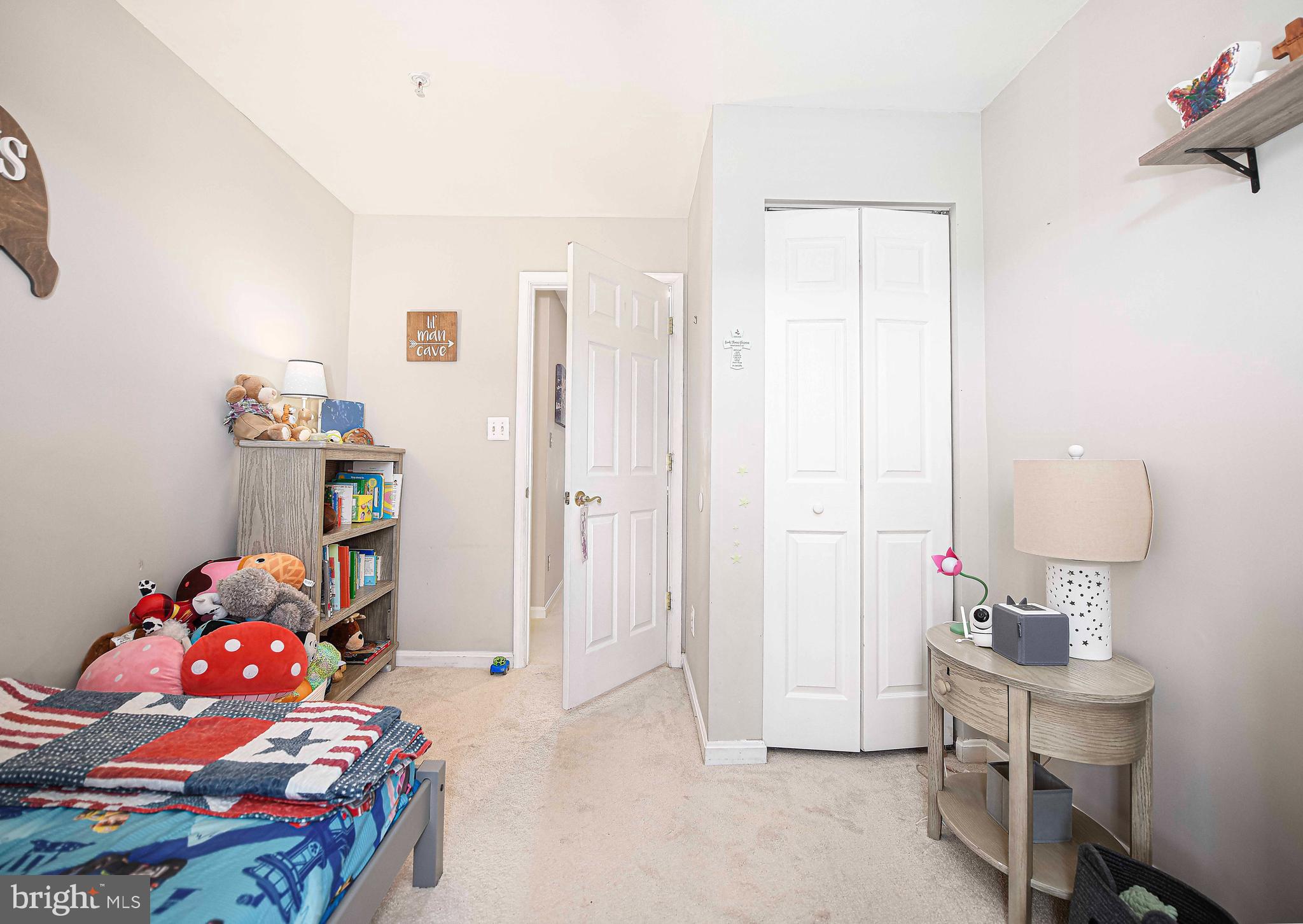 HICKORY OVERLOOK - Residential