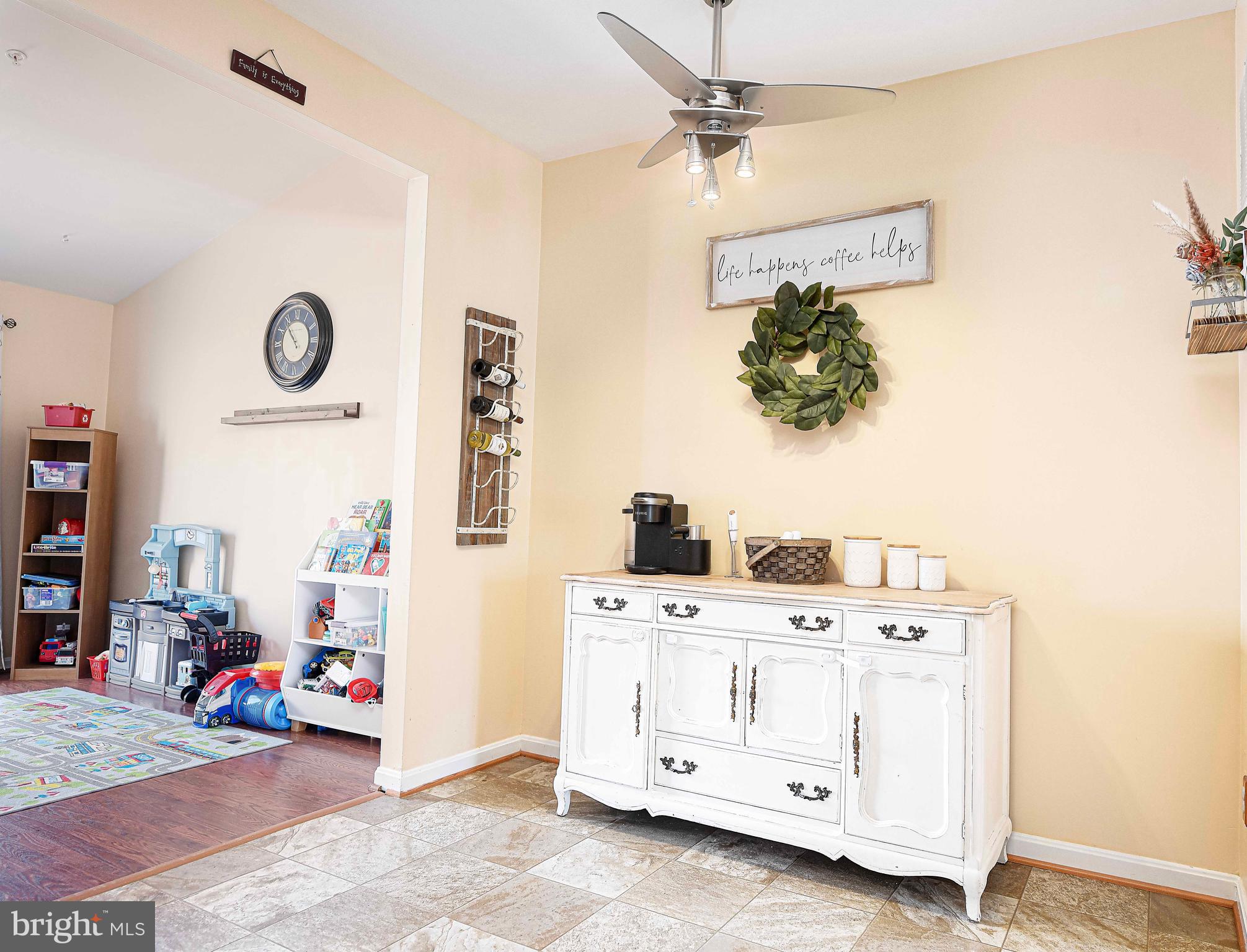 HICKORY OVERLOOK - Residential