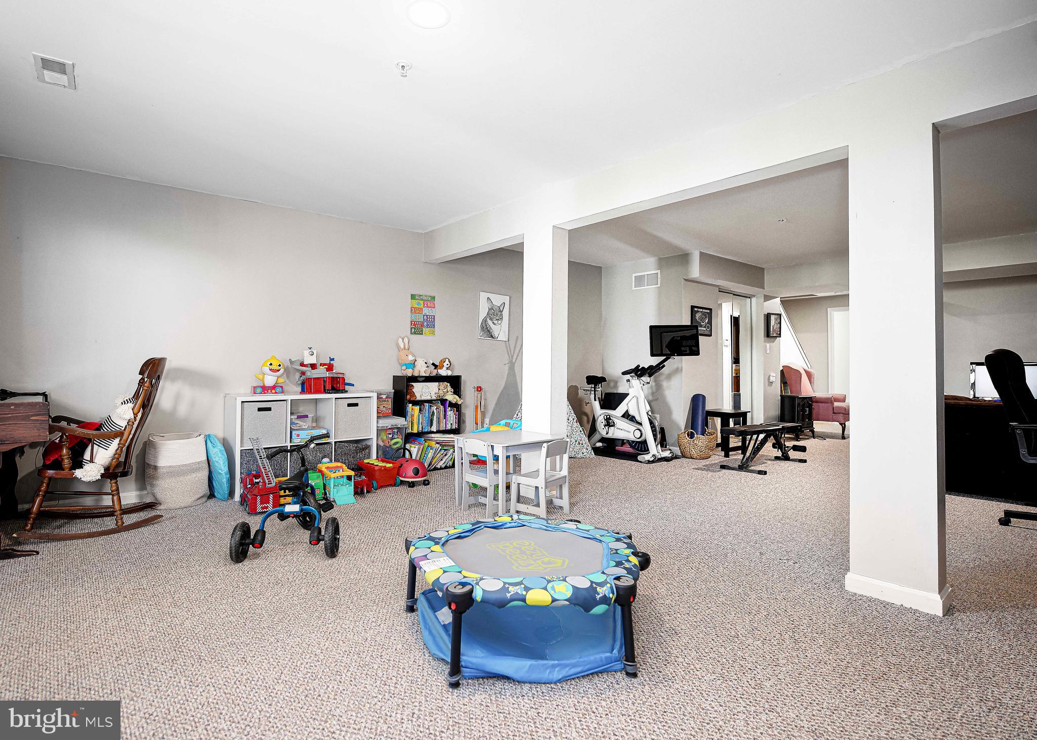 HICKORY OVERLOOK - Residential