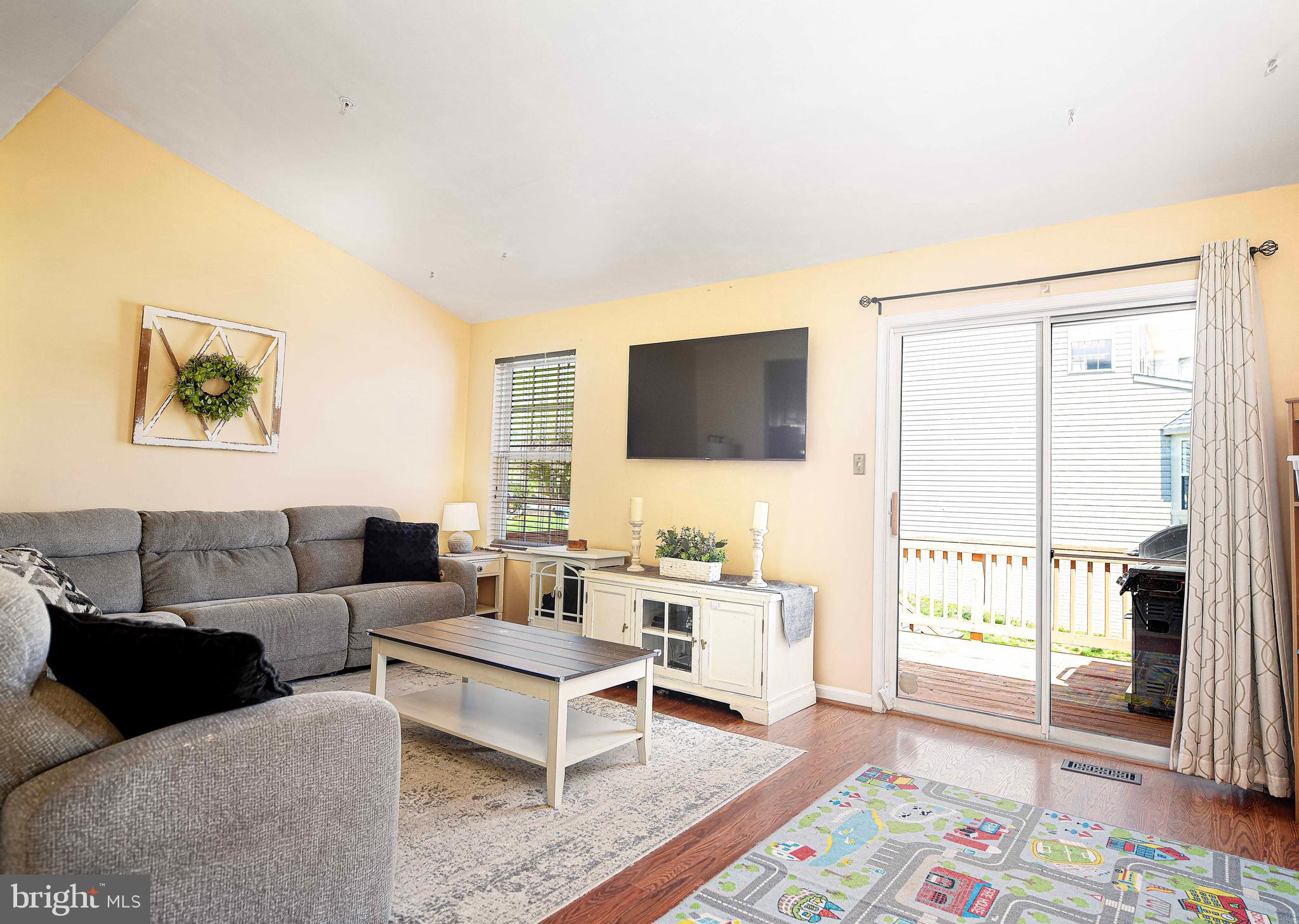 HICKORY OVERLOOK - Residential