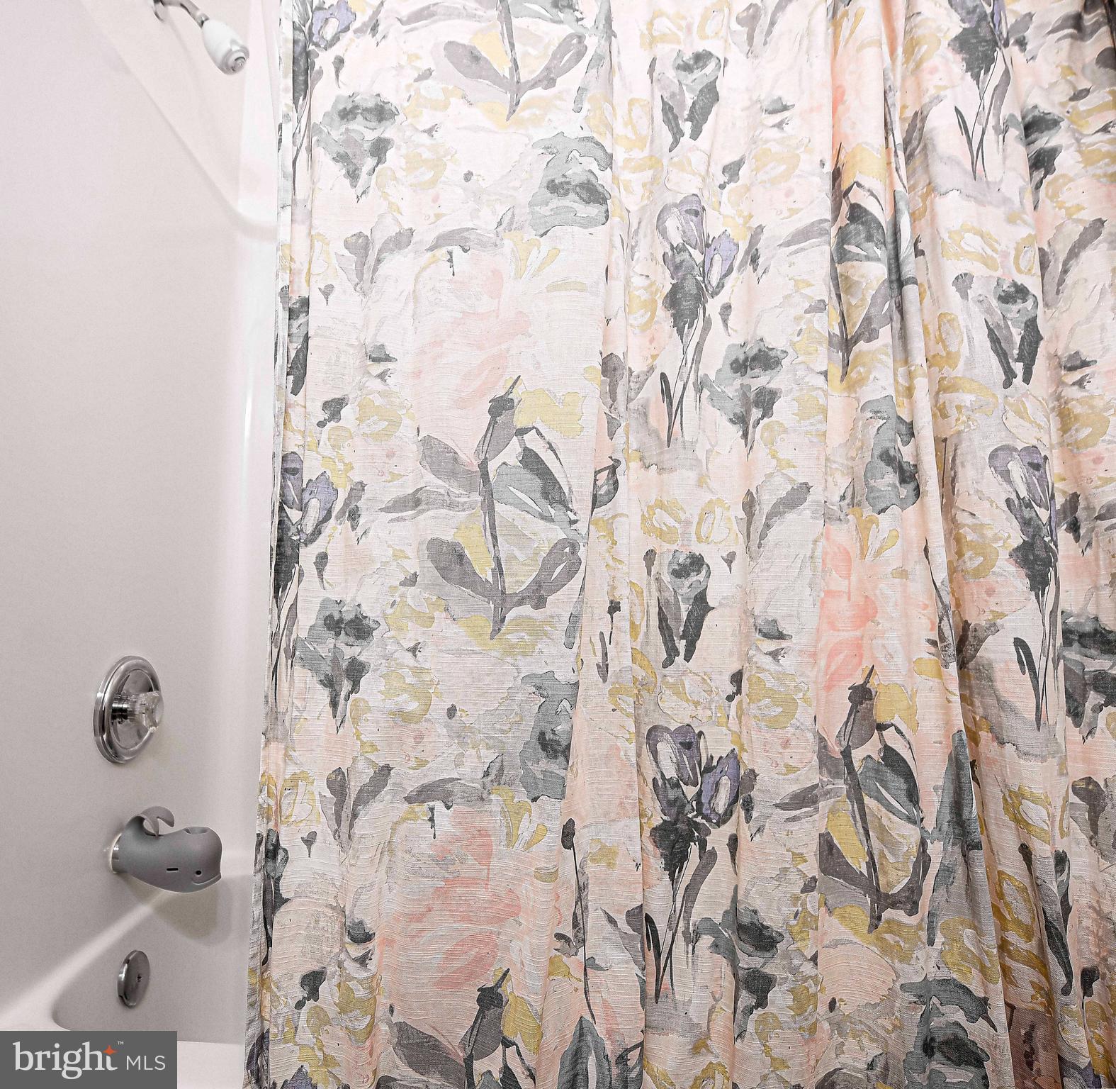 HICKORY OVERLOOK - Residential