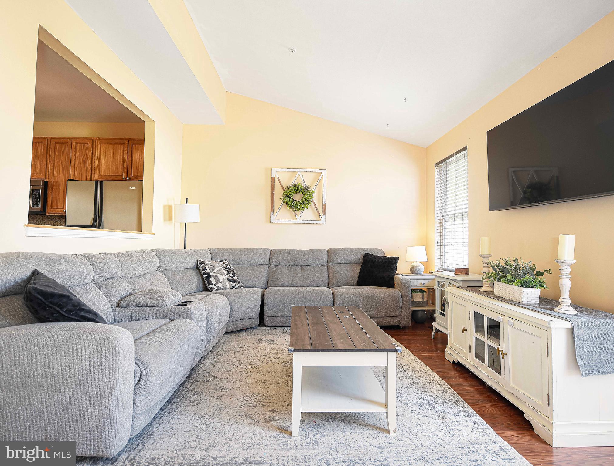 HICKORY OVERLOOK - Residential