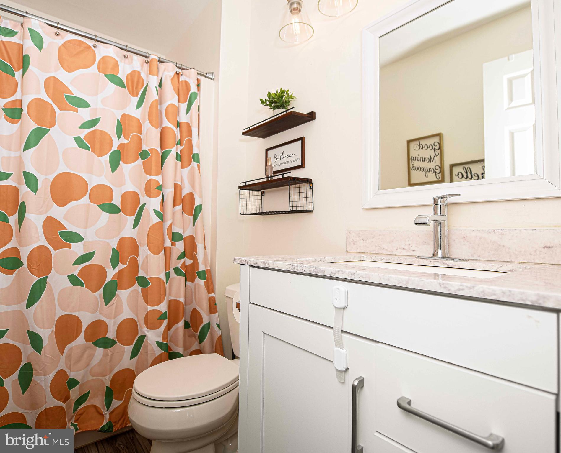 HICKORY OVERLOOK - Residential