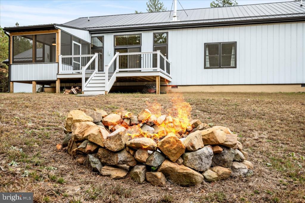 RIVER RIDGE - Residential