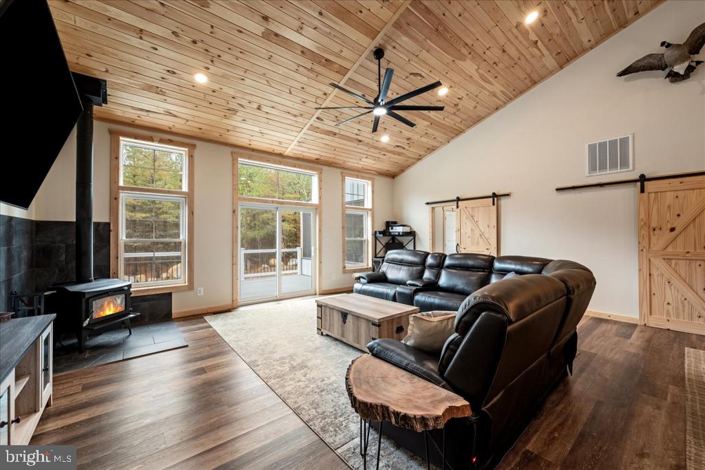 RIVER RIDGE - Residential