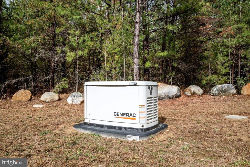 RIVER RIDGE - Residential