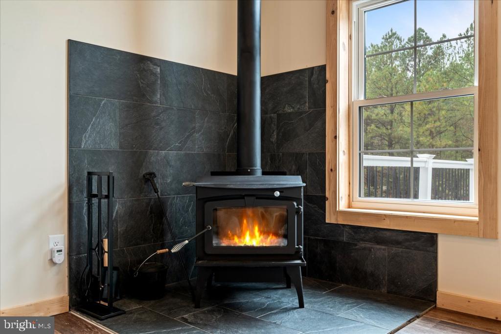 RIVER RIDGE - Residential