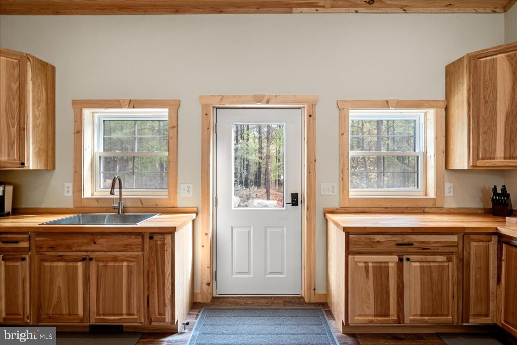 RIVER RIDGE - Residential