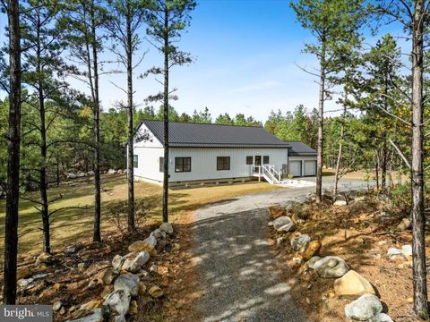 1110 REYMANN DRIVE YELLOW SPRING WV 26865