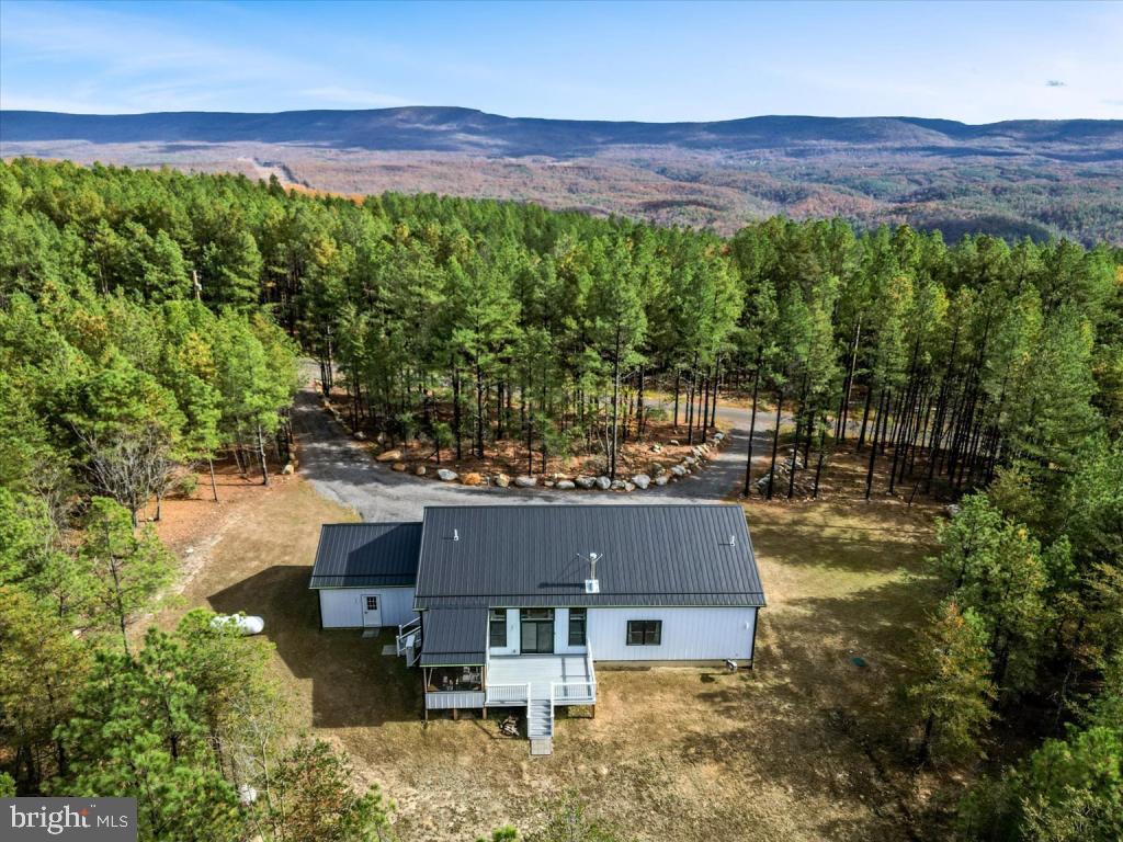 RIVER RIDGE - Residential