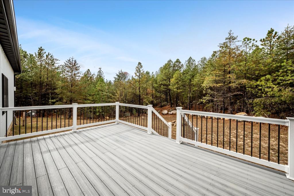 RIVER RIDGE - Residential