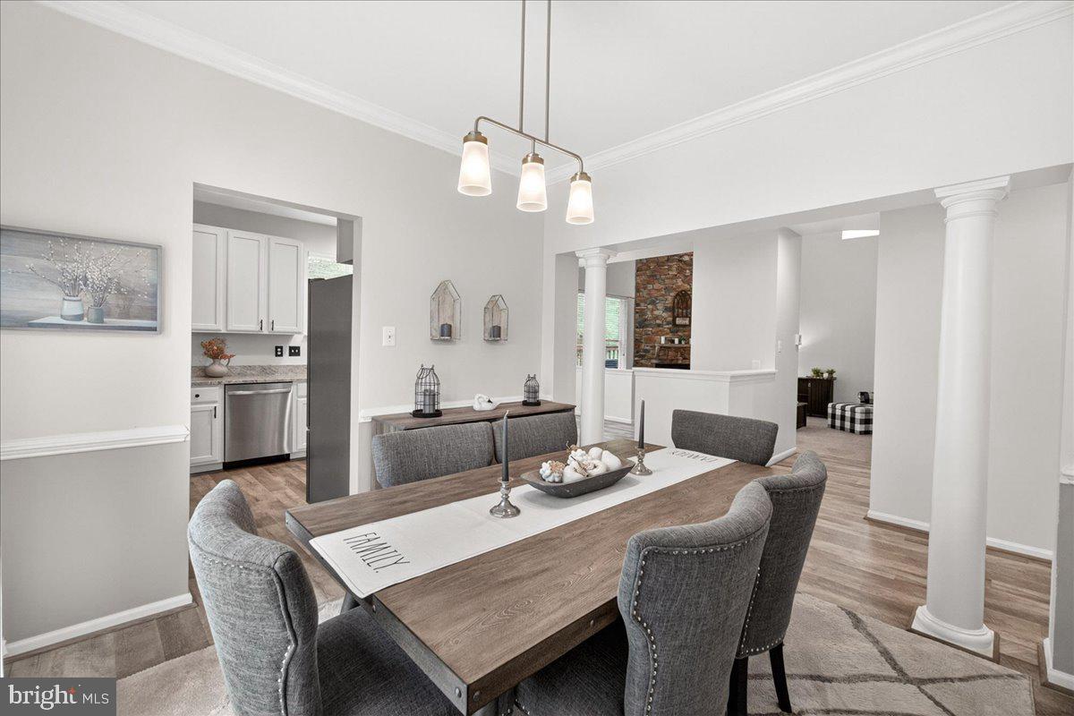 LAKE LINGANORE WOODRIDGE - Residential