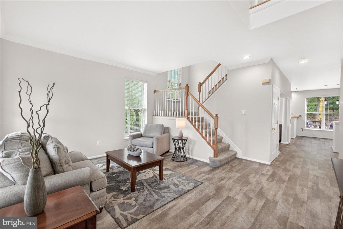 LAKE LINGANORE WOODRIDGE - Residential