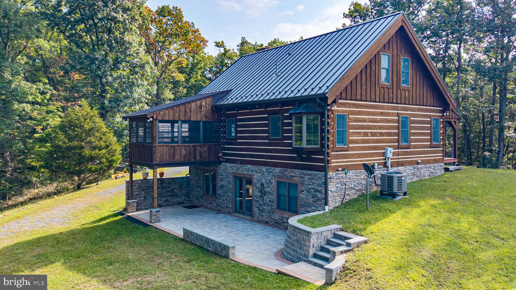 974 WHITE PINE LANE