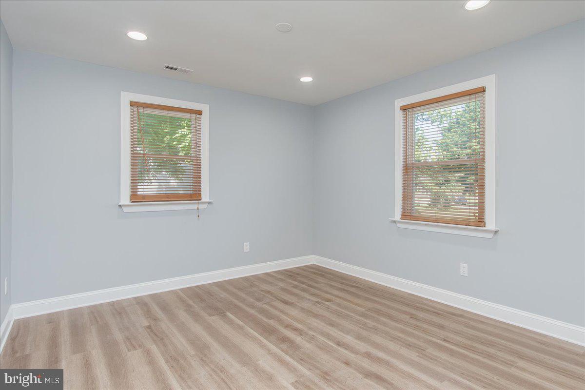 CHIPS MEADOW - Residential