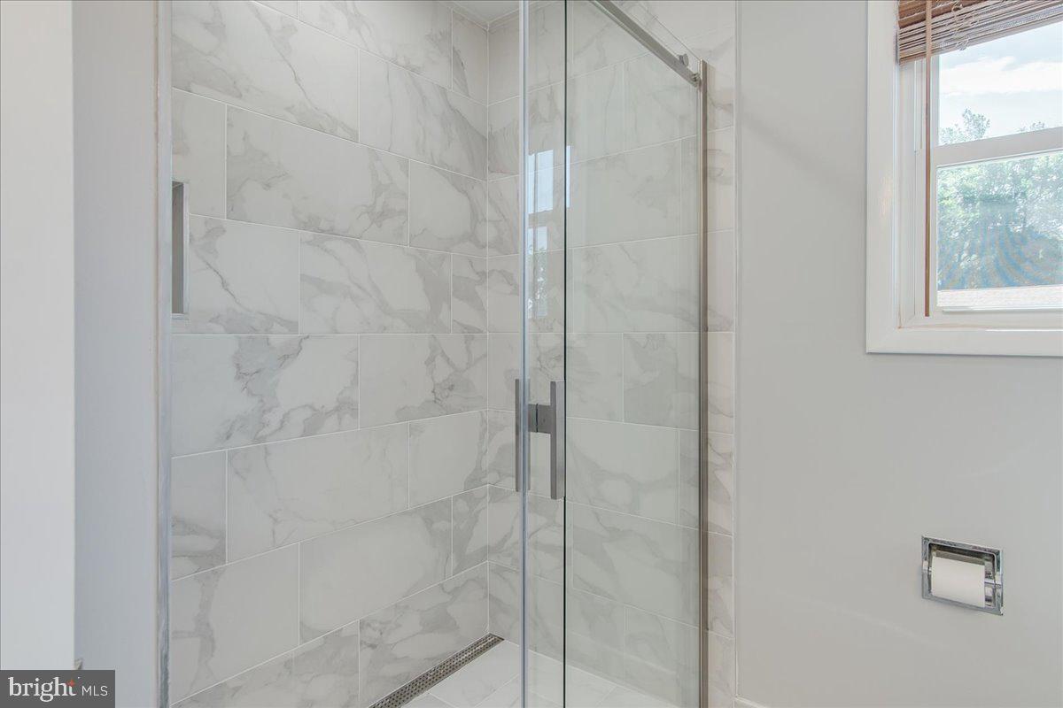 CHIPS MEADOW - Residential