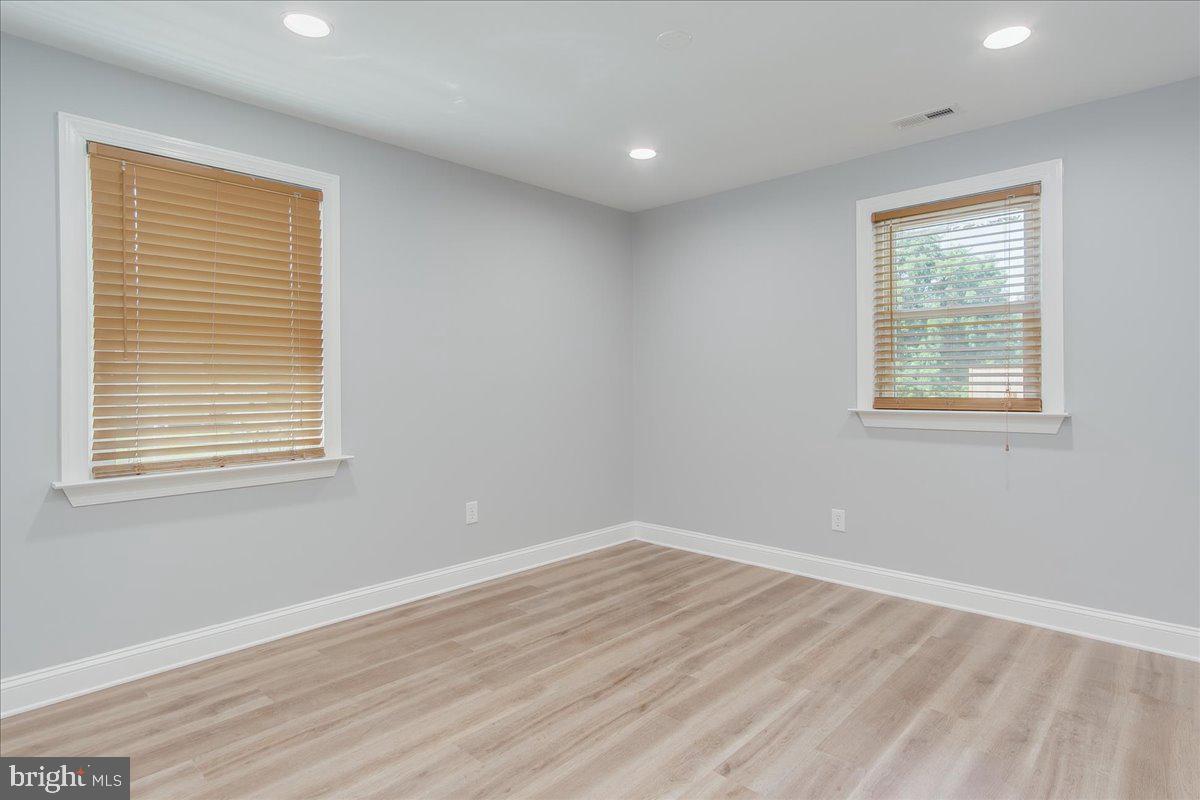 CHIPS MEADOW - Residential