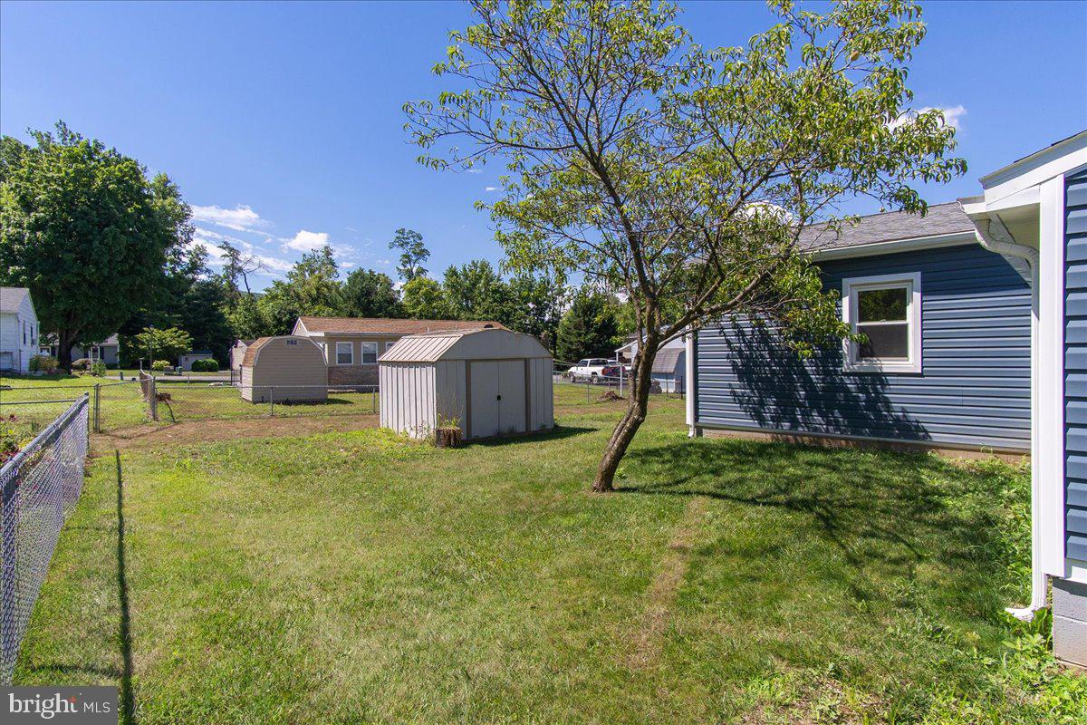 CHIPS MEADOW - Residential