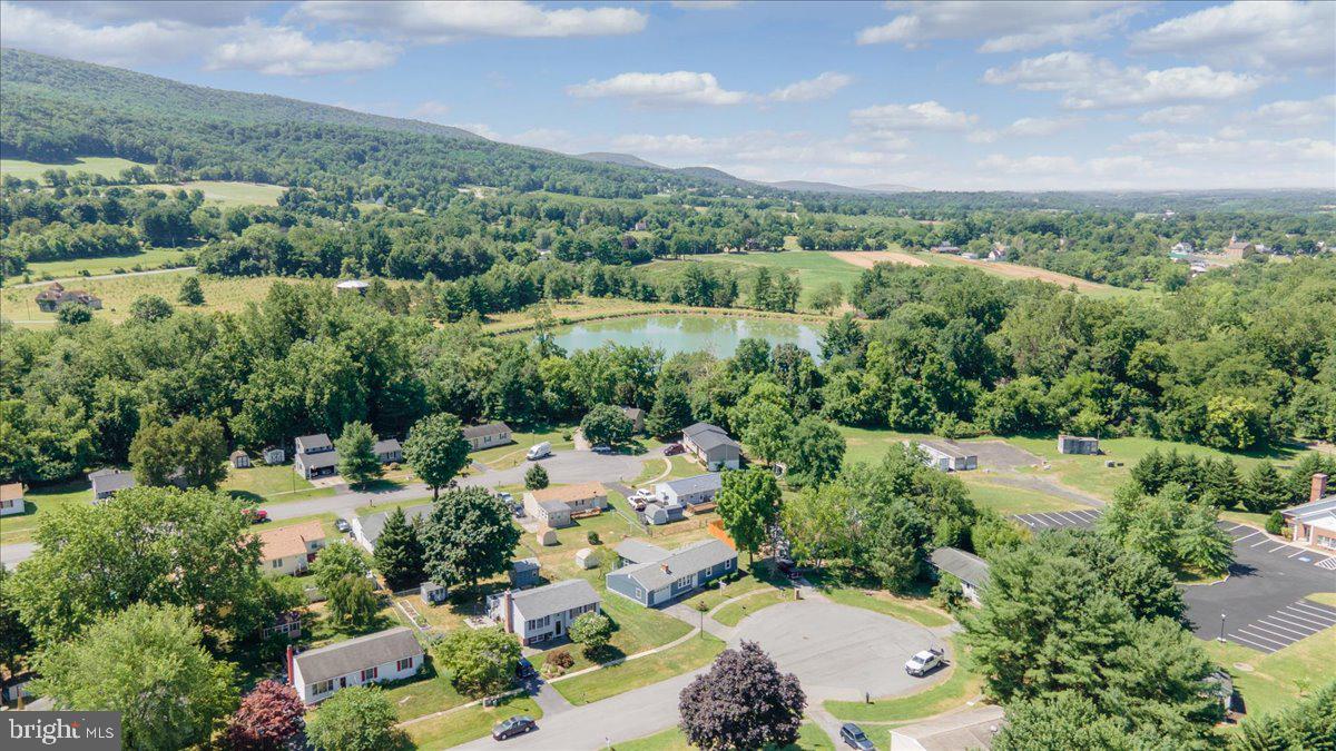 CHIPS MEADOW - Residential