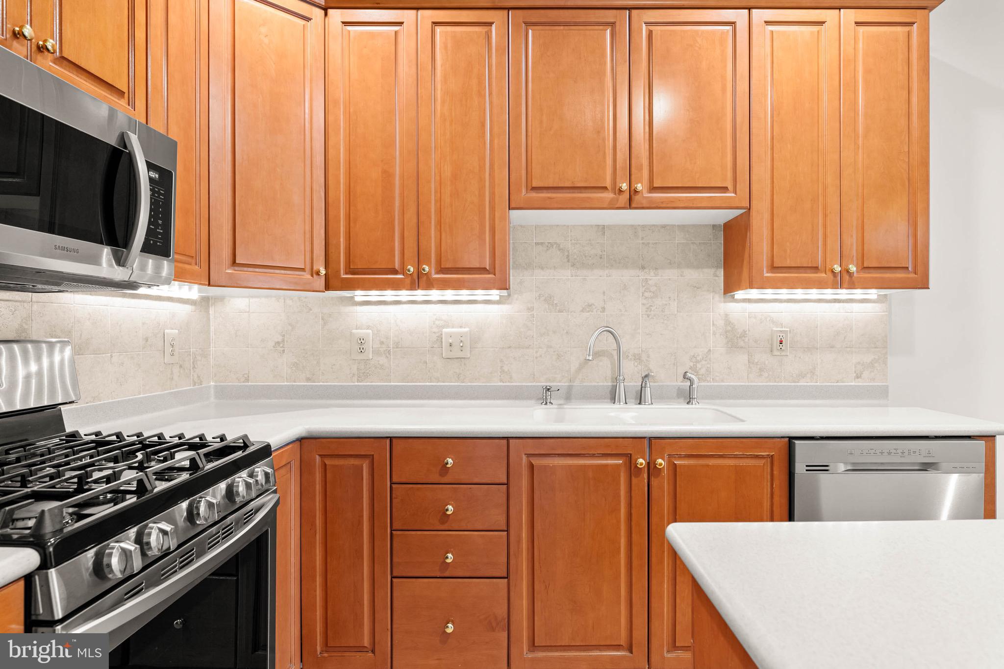 DEER CREEK - Residential Lease