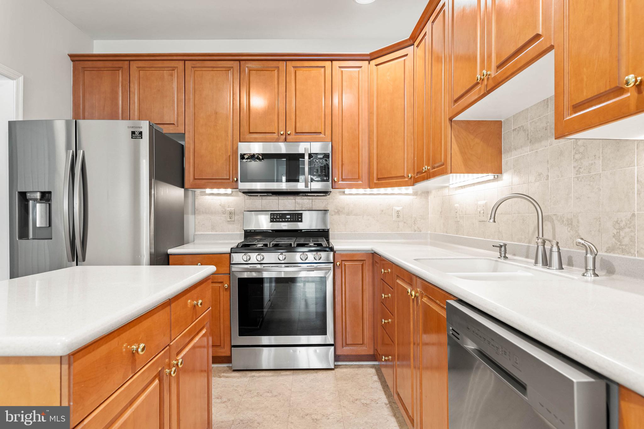 DEER CREEK - Residential Lease