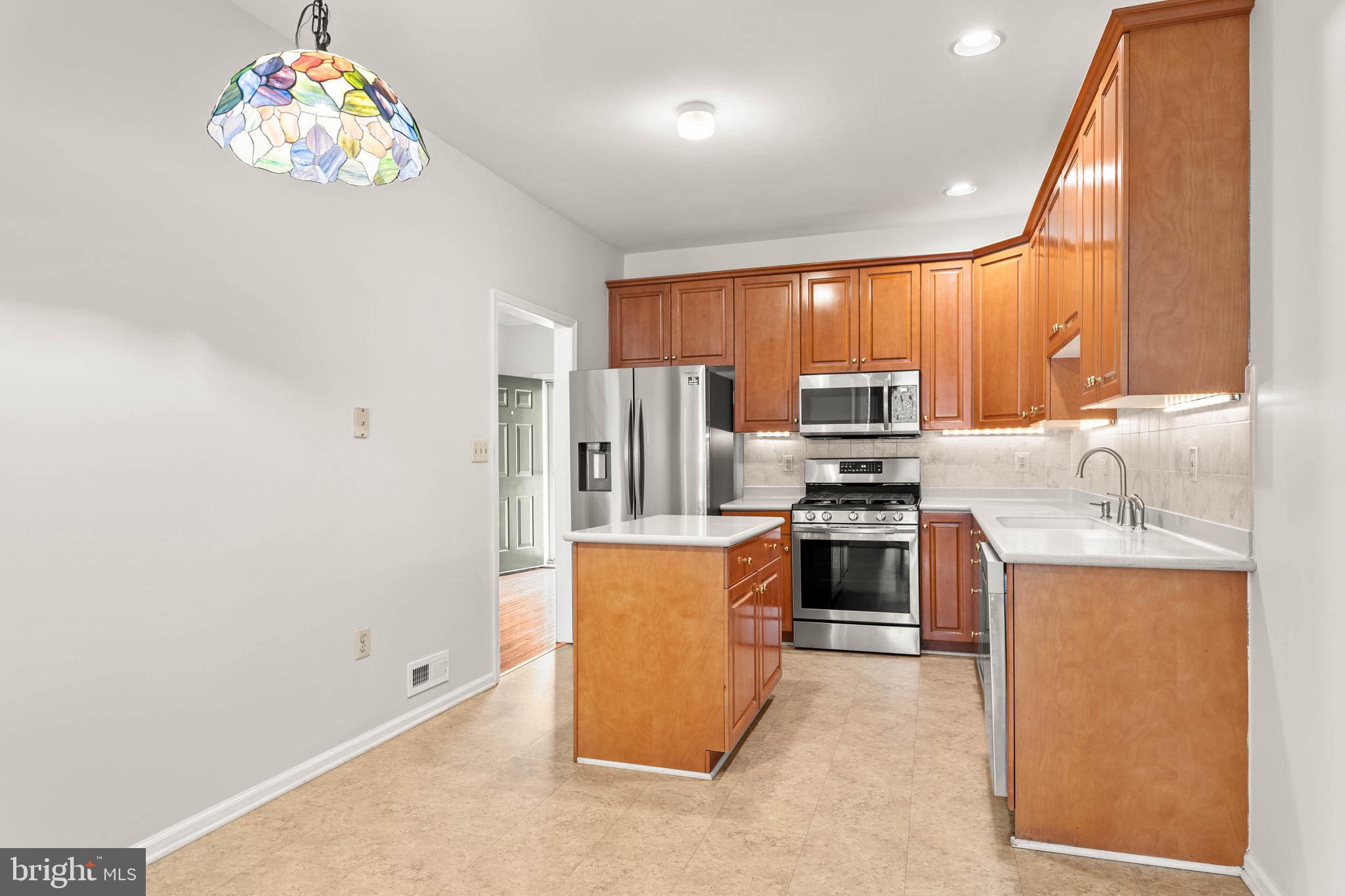 DEER CREEK - Residential Lease