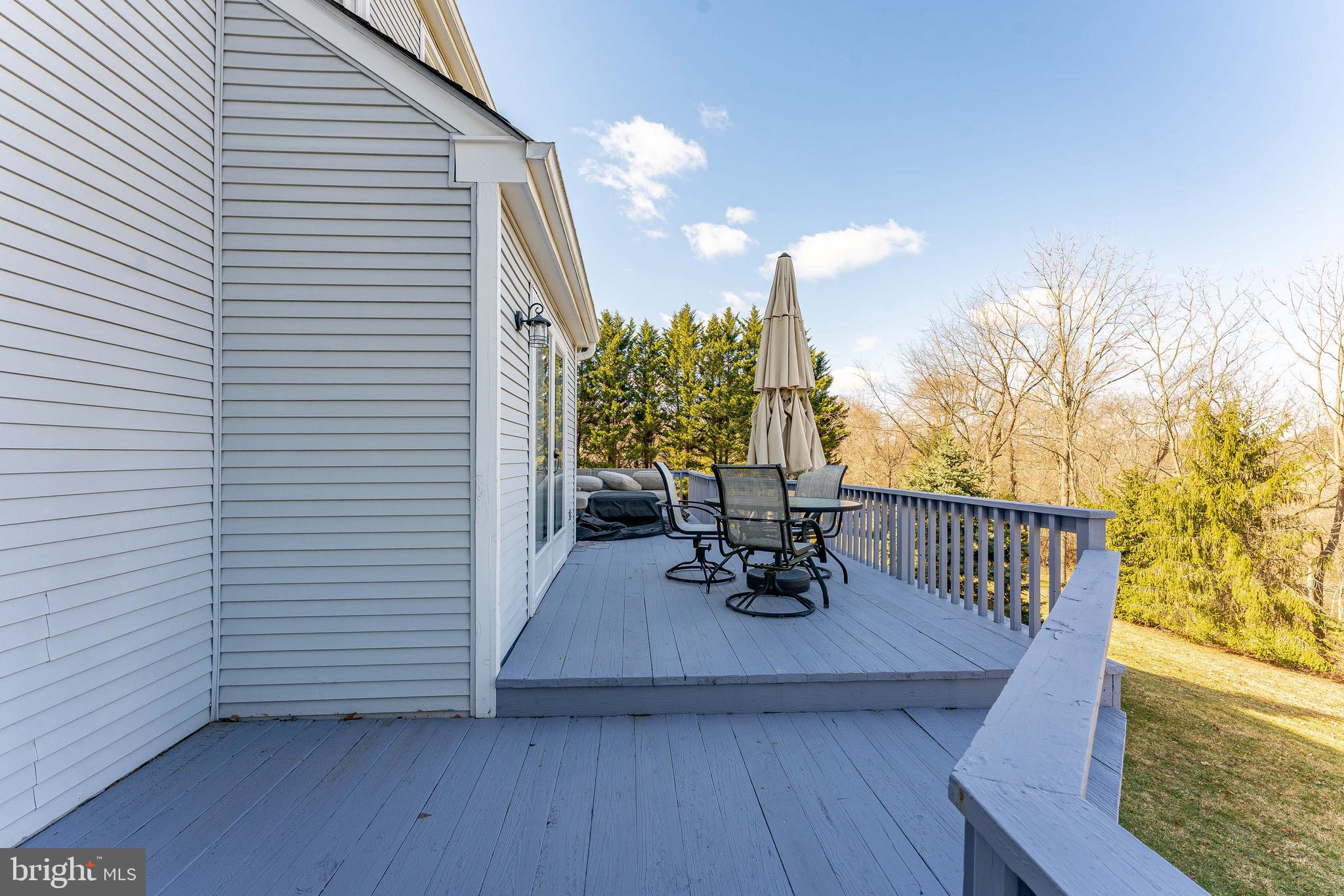 YELLOW SPRINGS CROSS - Residential