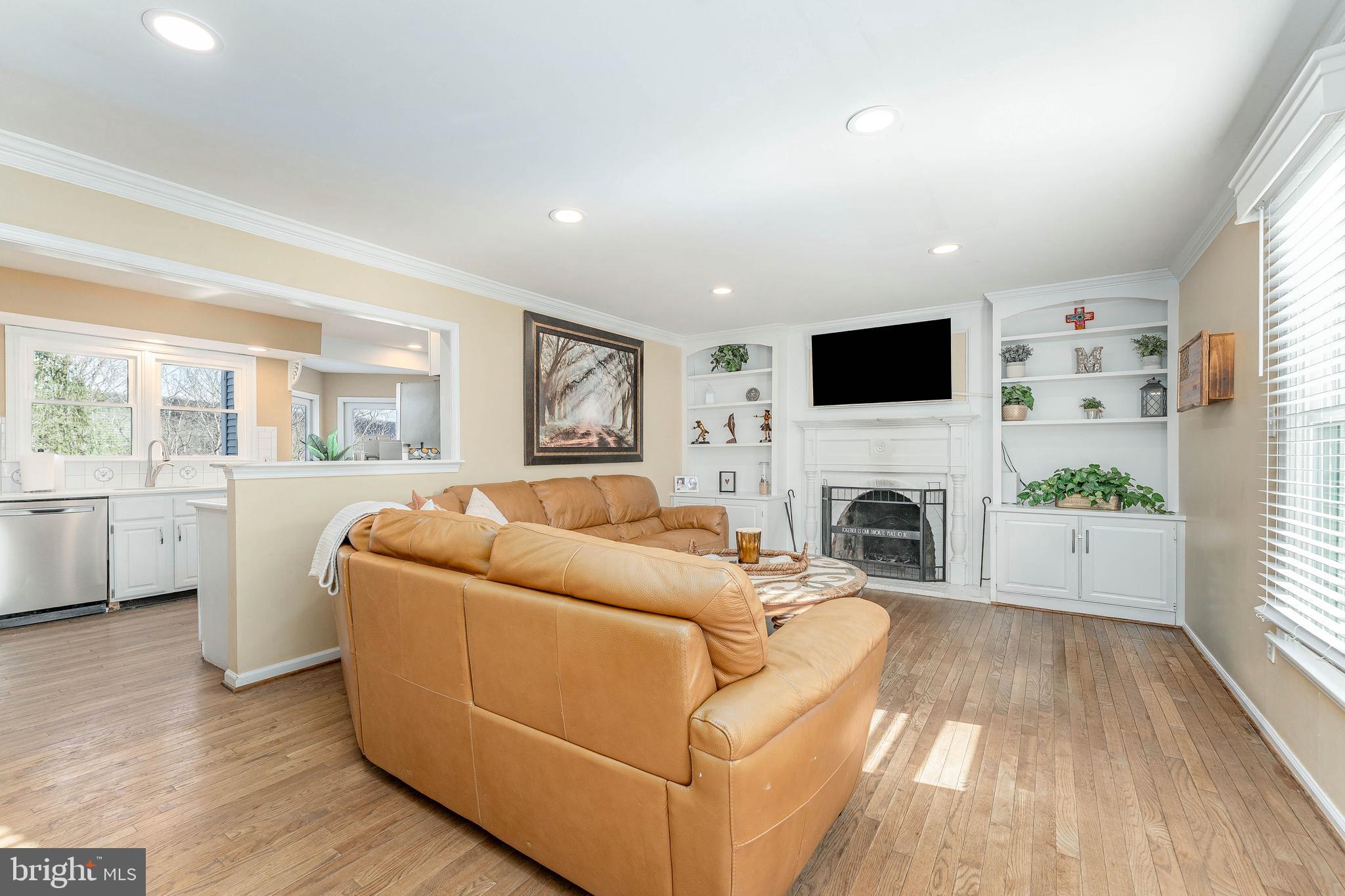 YELLOW SPRINGS CROSS - Residential