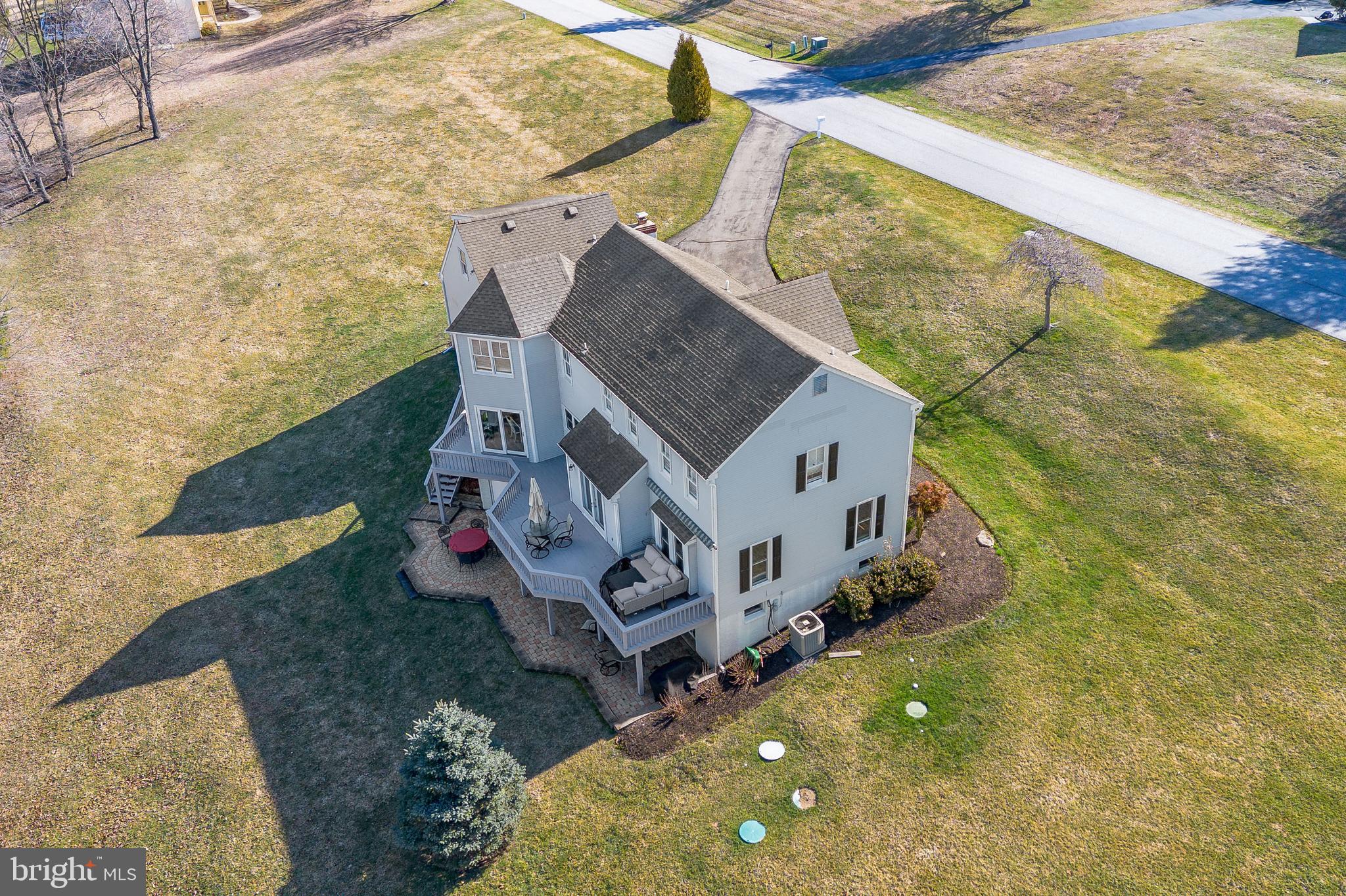 YELLOW SPRINGS CROSS - Residential