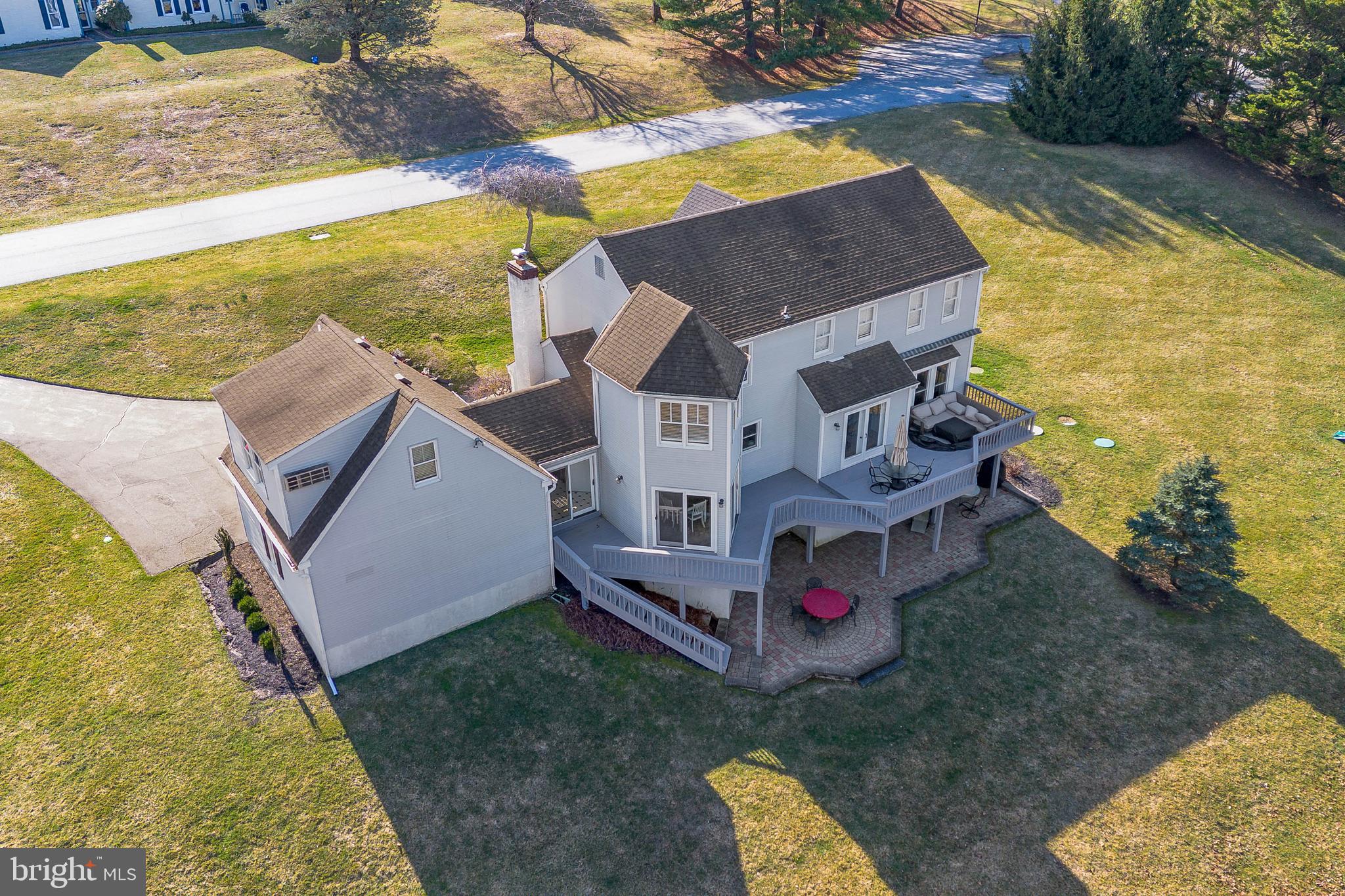 YELLOW SPRINGS CROSS - Residential