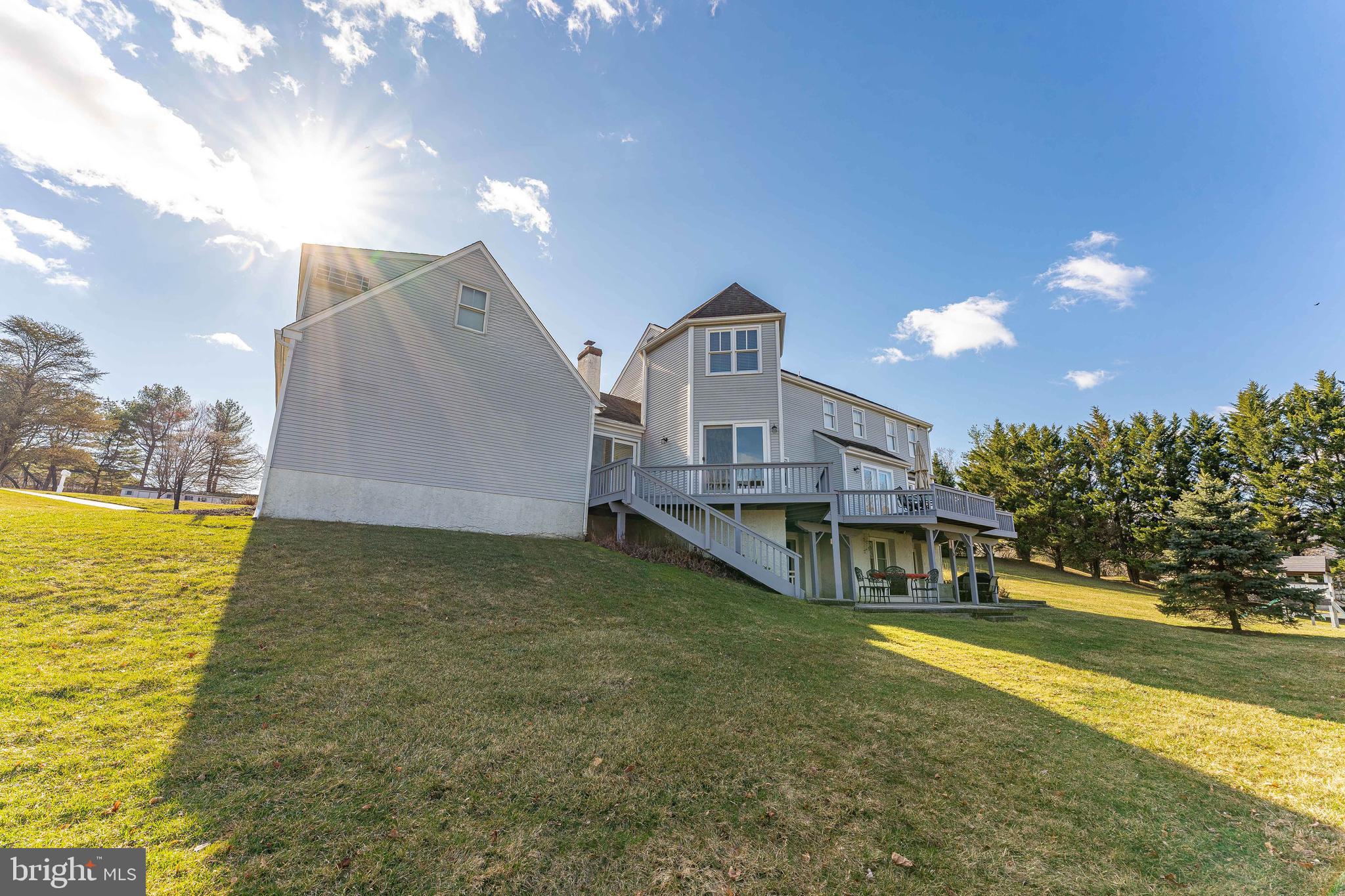 YELLOW SPRINGS CROSS - Residential