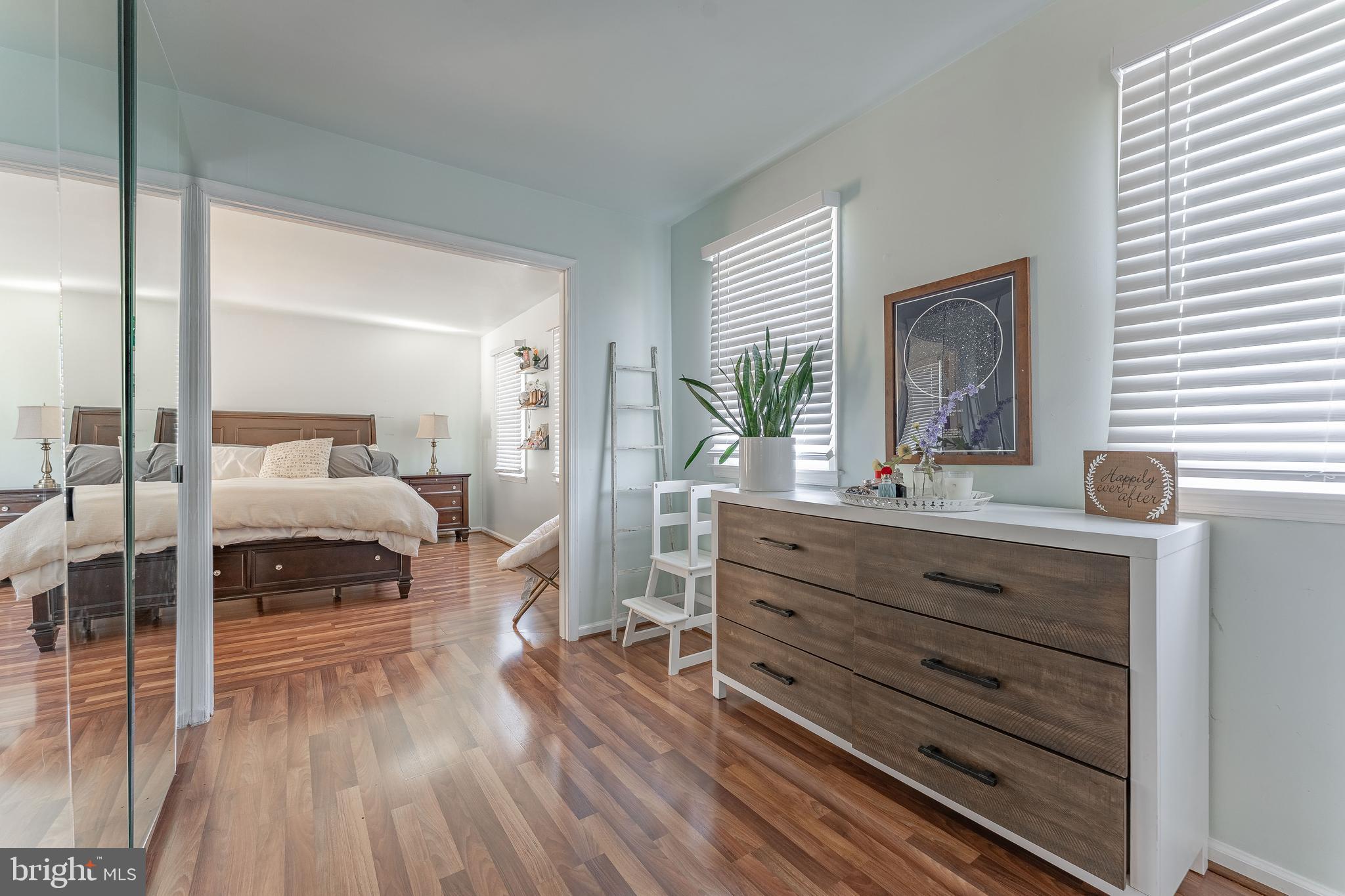 YELLOW SPRINGS CROSS - Residential