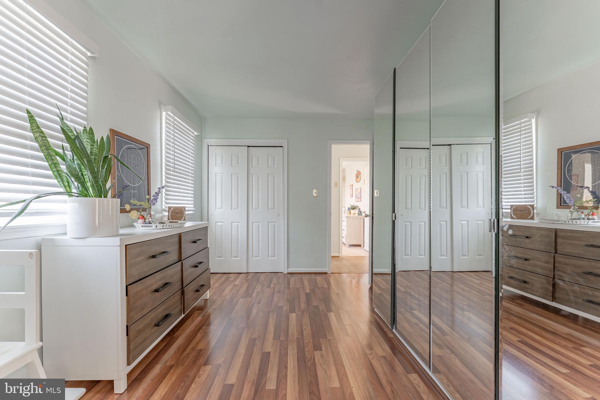 YELLOW SPRINGS CROSS - Residential