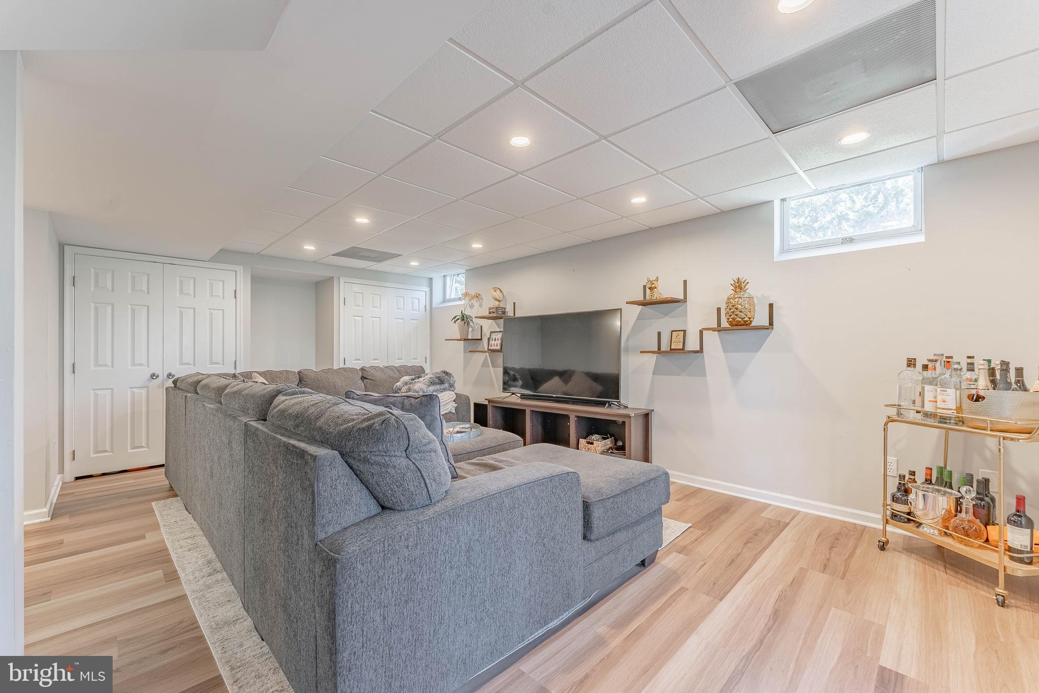 YELLOW SPRINGS CROSS - Residential