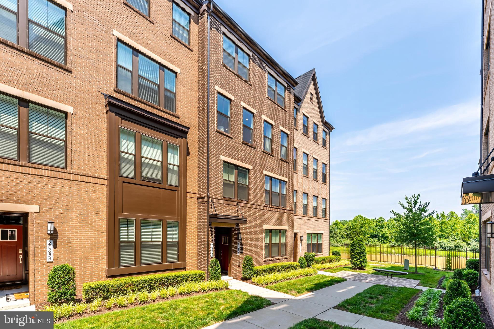 20652 RIVER LIFFEY TERRACE