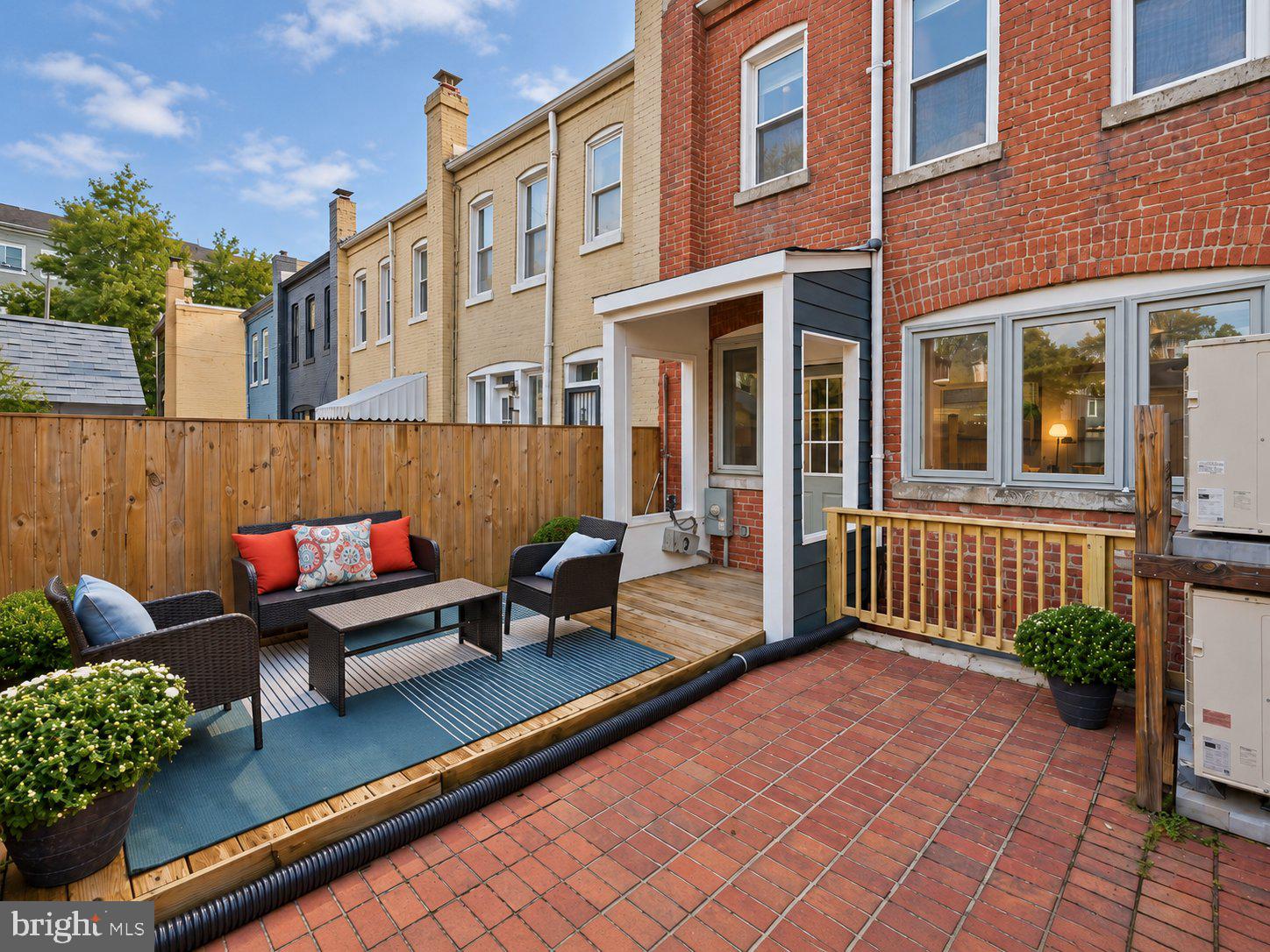 1931 1ST STREET NE