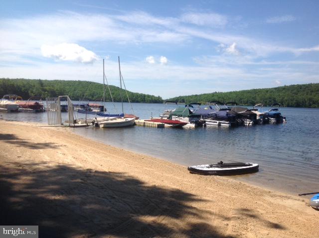 LAURELWOODS II - Residential