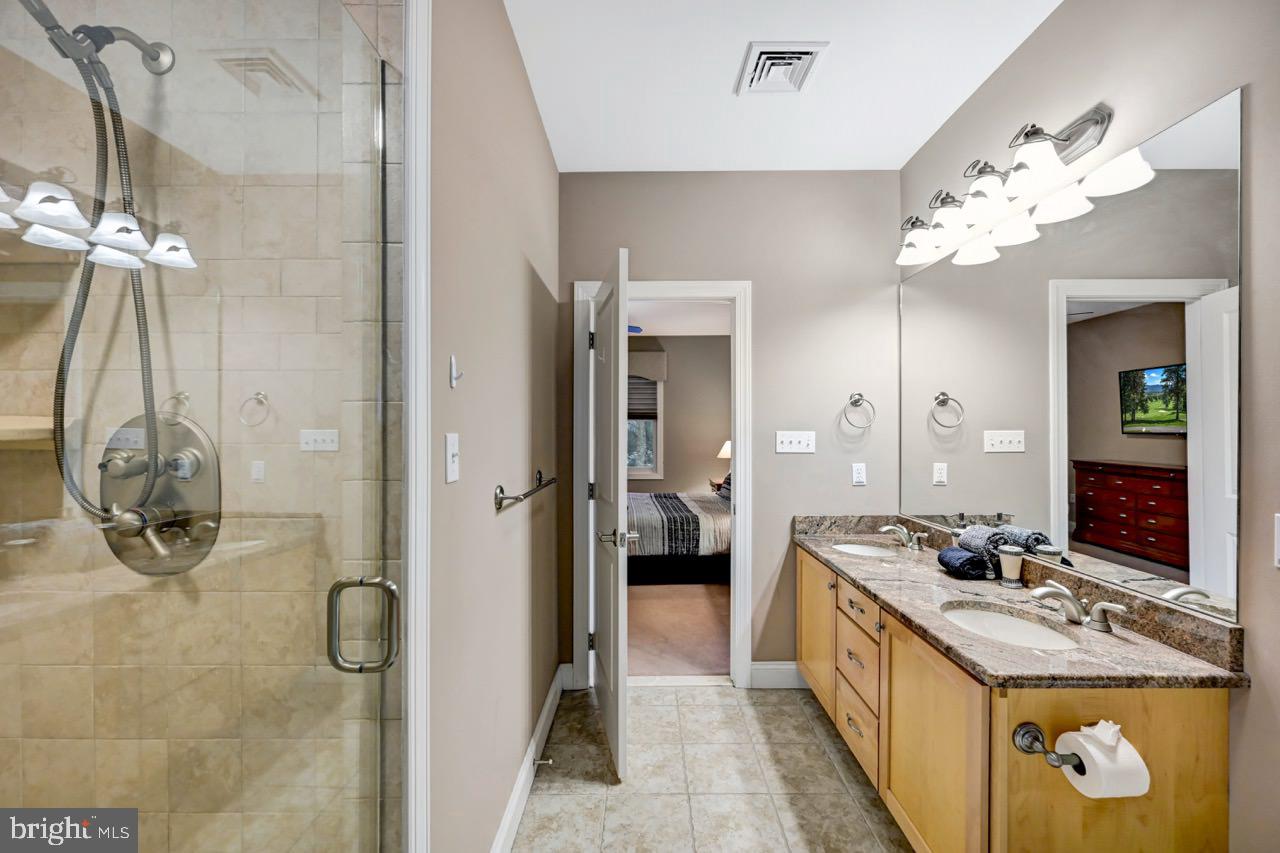 LAURELWOODS II - Residential