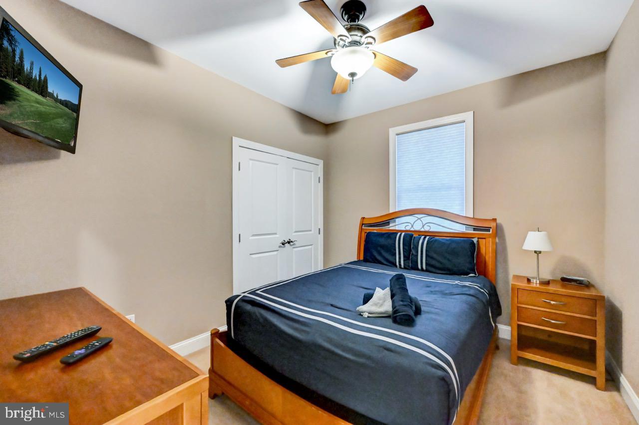 LAURELWOODS II - Residential