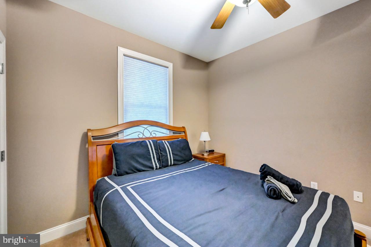 LAURELWOODS II - Residential