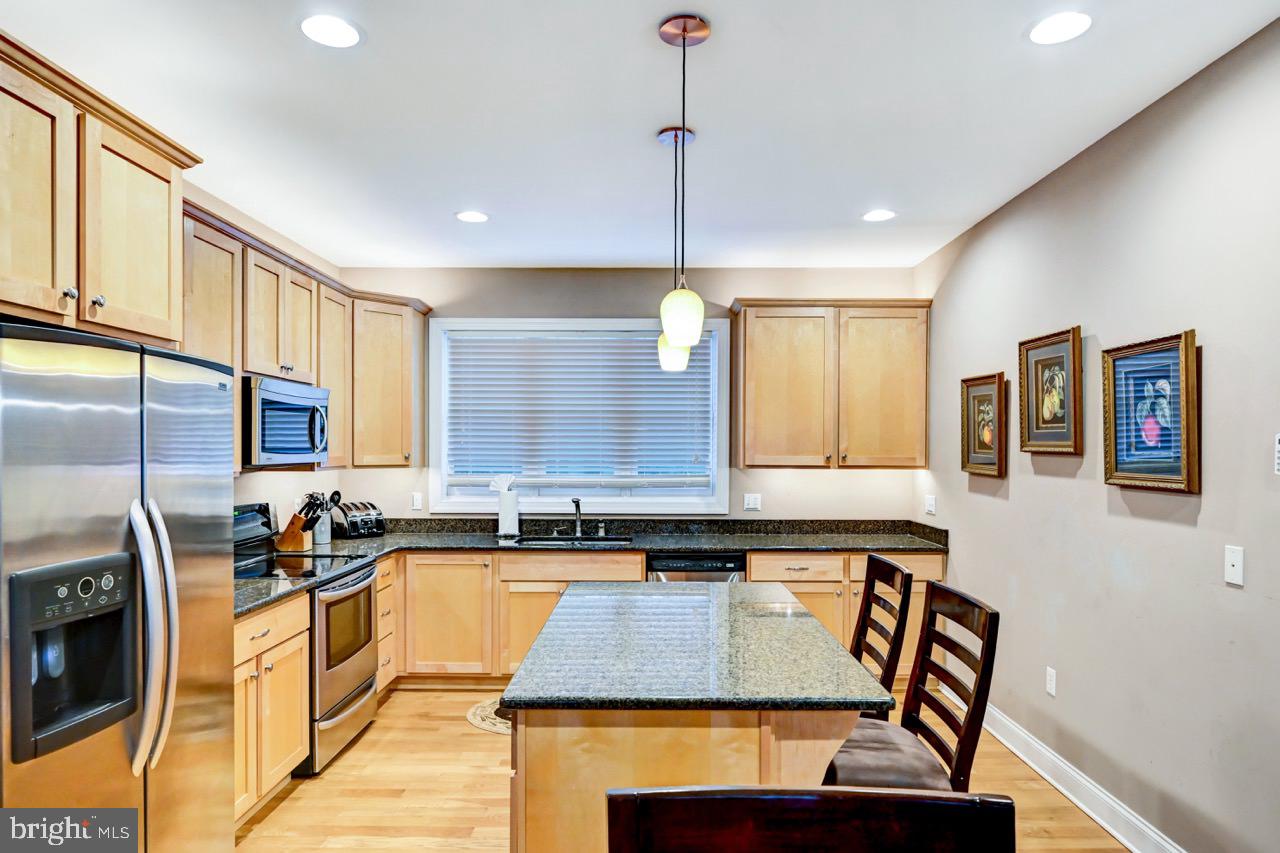 LAURELWOODS II - Residential