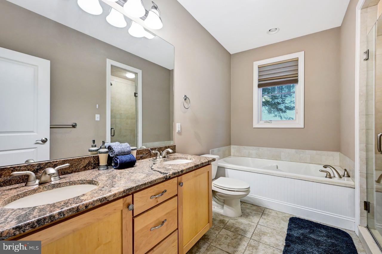 LAURELWOODS II - Residential