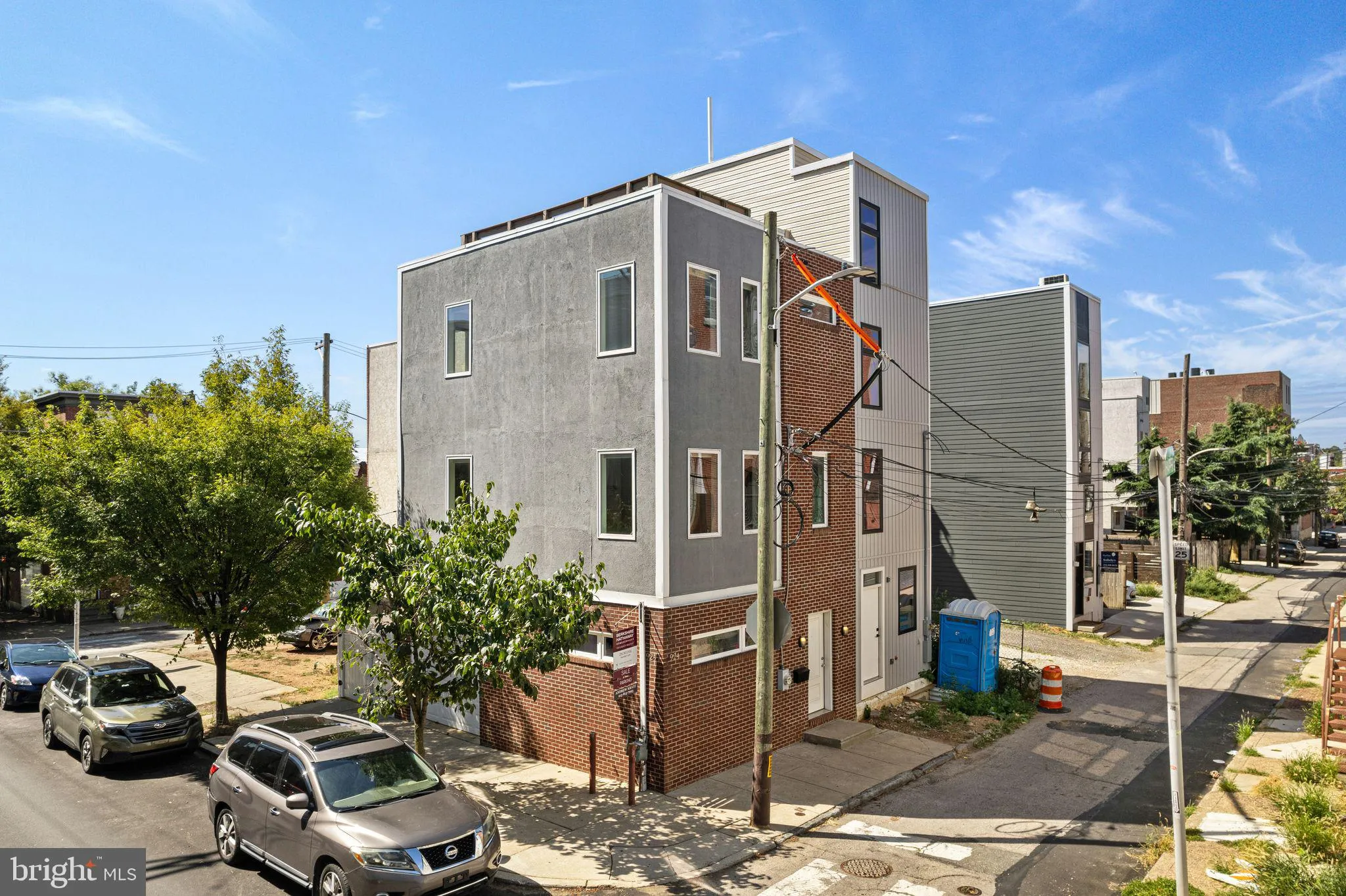 Philadelphia, Pennsylvania 19130, United States, 2 Bedrooms Bedrooms, ,3 BathroomsBathrooms,Residential,Active,211706