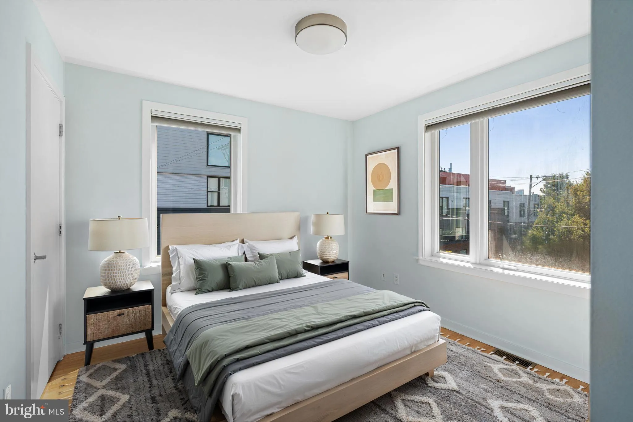 Philadelphia, Pennsylvania 19130, United States, 2 Bedrooms Bedrooms, ,3 BathroomsBathrooms,Residential,Active,211706