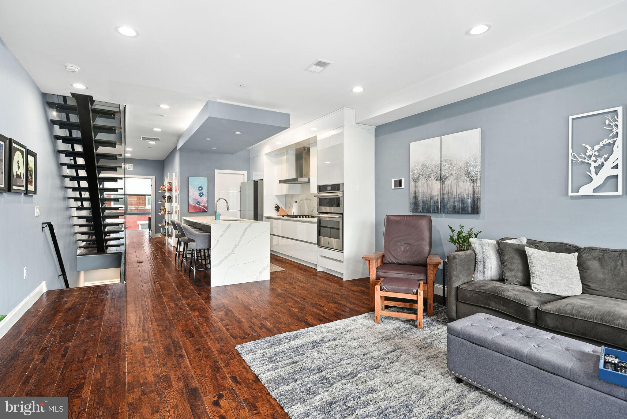 1516 CAMBRIDGE STREET UNIT 2