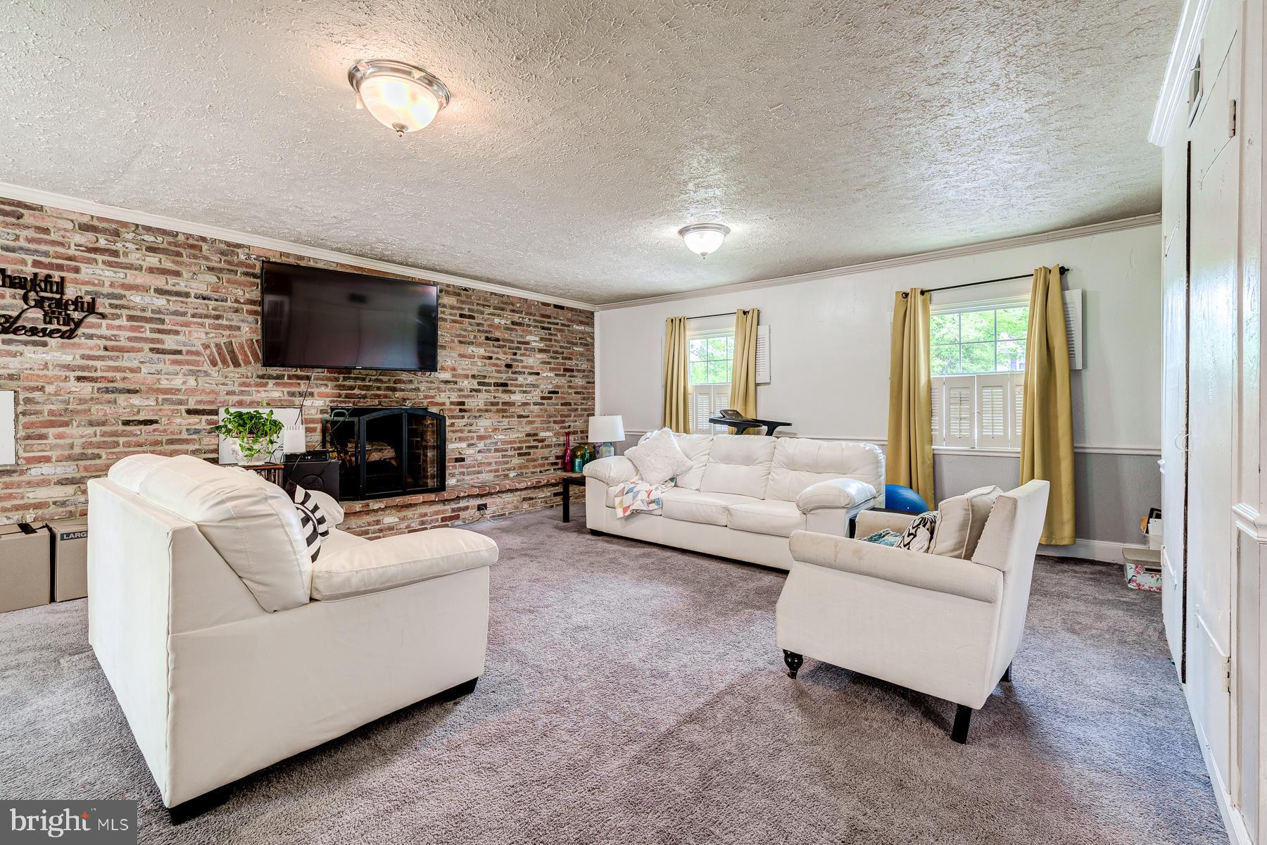 SOMERSET AT BELAIR - Residential