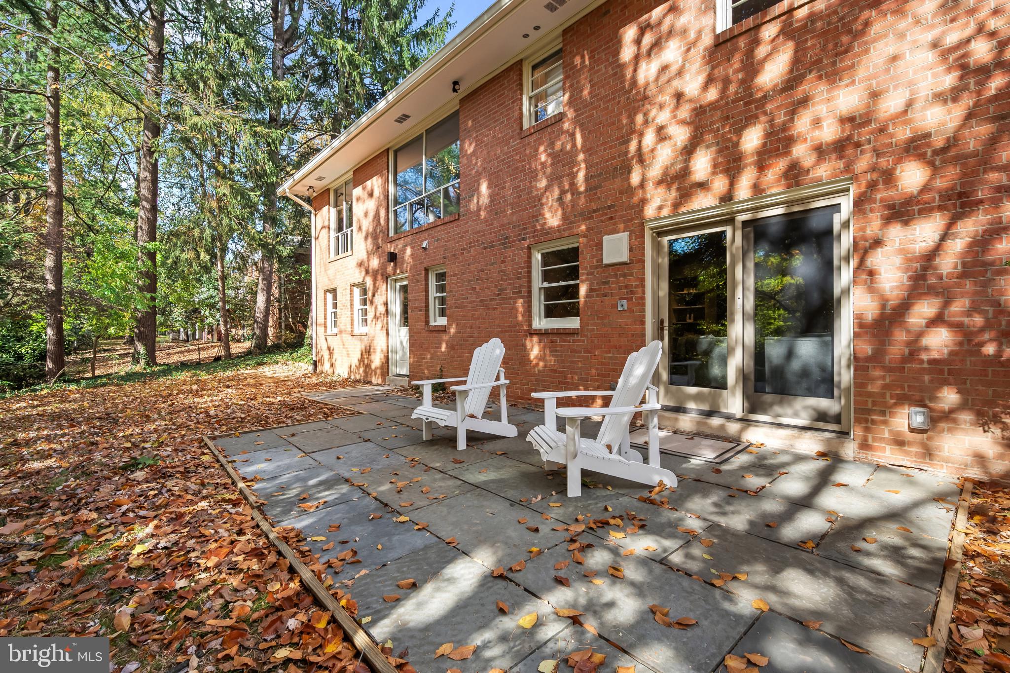 ROLLINGWOOD - Residential